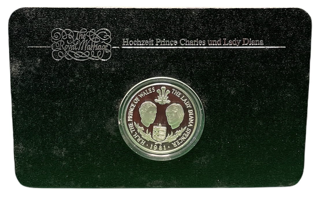 Гернси 25 пенсов 1981 свадьба принца Чарльза Уэльского и леди Дианы KM 36a серебро PROOF 7-5-1-15