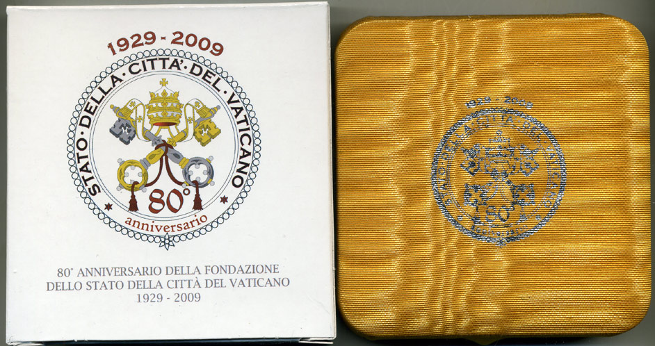 Ватикан 10 евро 2009 Бенедикт XVI, 80 лет Латеранскому договору, в оригинальной коробке, с сертификатом KM 417 серебро PROOF 7-1-53