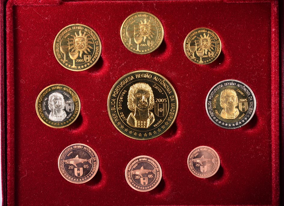 Мадейра евронабор из 9 монет (с 5 евро) 2005 пробники, PROBA, в оригинальной коробке, с сертификатом    PROOF  4-3-4-09