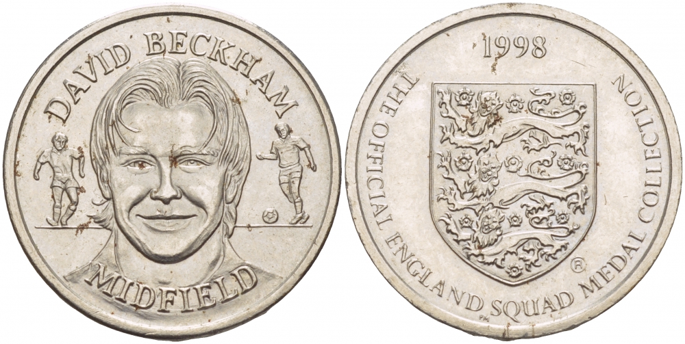 АНГЛИЯ ЖЕТОН СПОРТИВНЫЙ 1998 ПОЛУЗАЩИТНИК, DAVID BACKHAM белый металл 4544-833