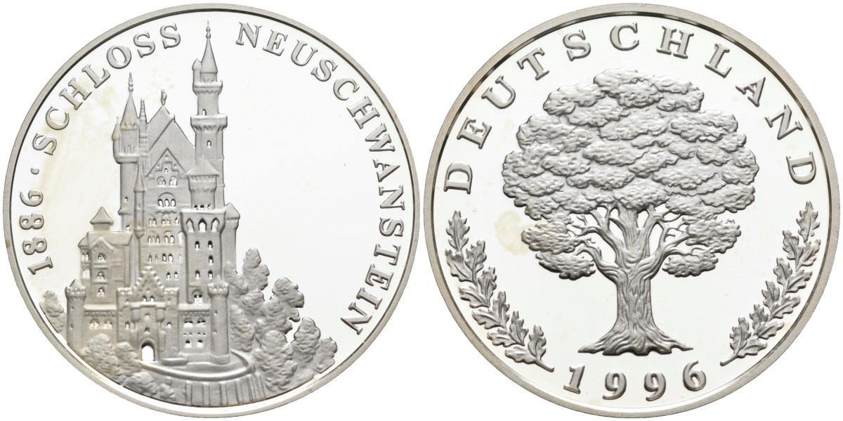 ФРГ медаль 1996 замок NEUSCHWANSTEIN 1886, диаметр 30 мм. серебро PROOF 1099-2-45