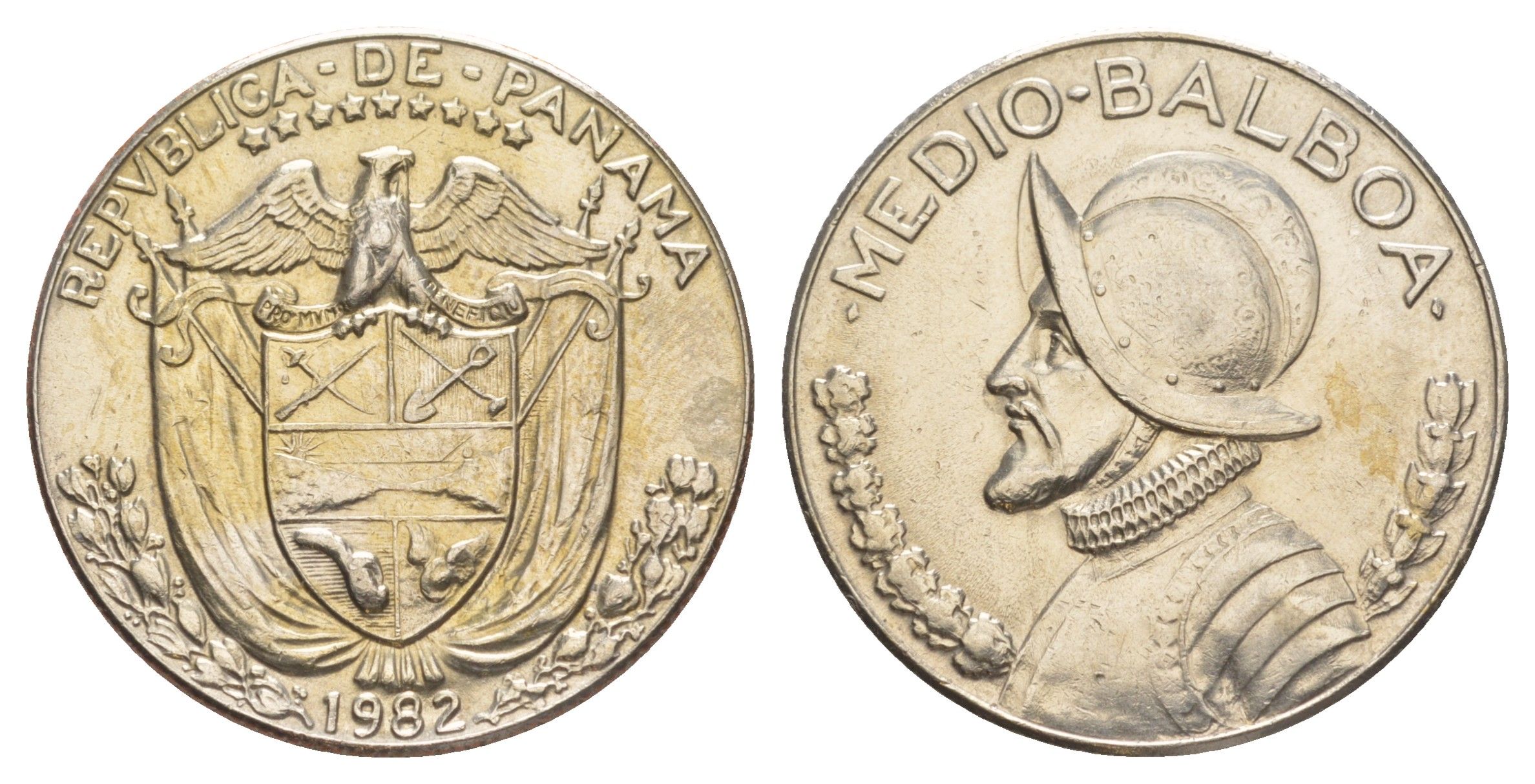 Панама 1/2 бальбоа (50 сентесимо) 1982 KM 12b медь плакированная медно-никелем 4634-1145