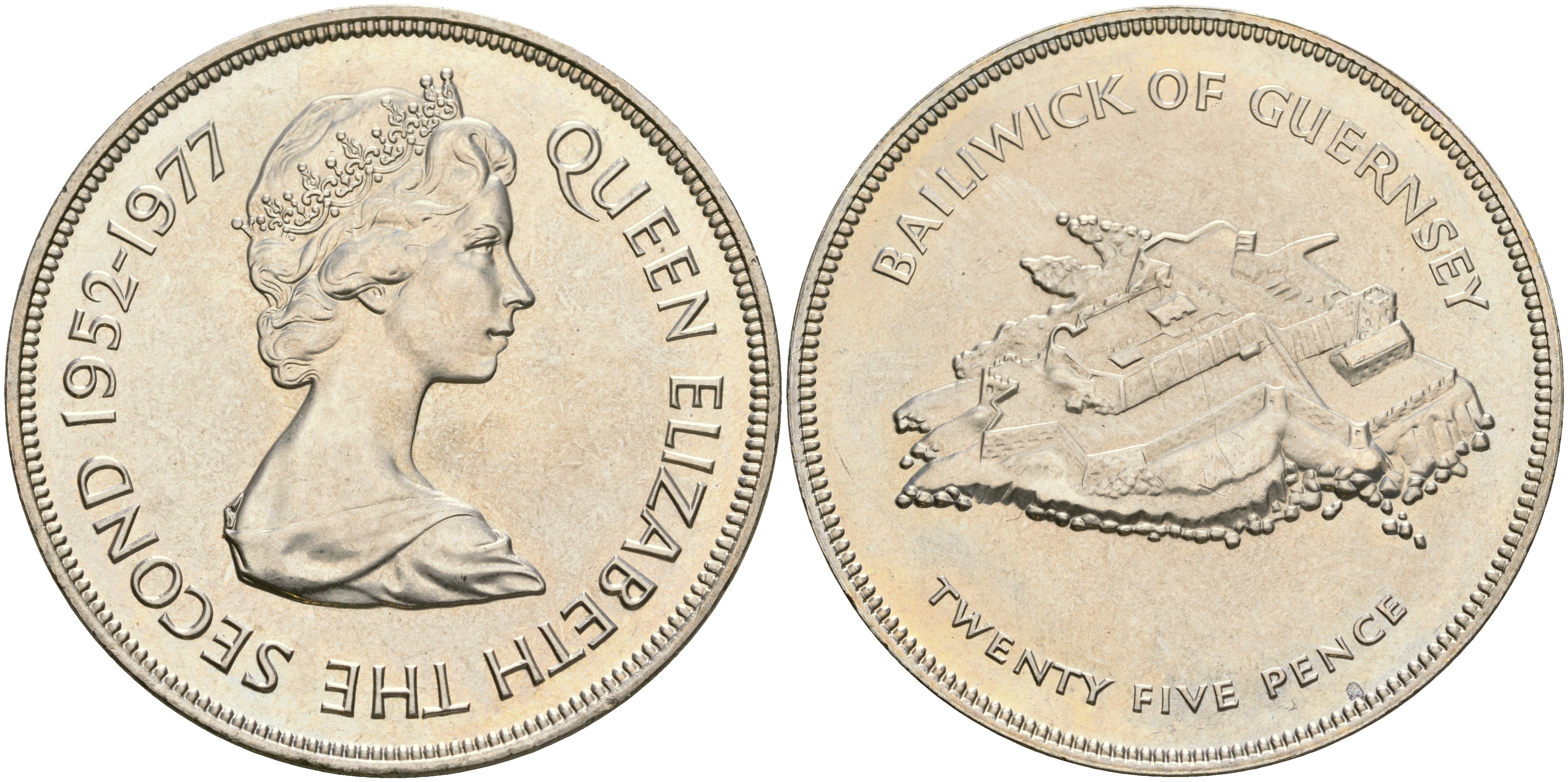 Гернси 25 пенсов 1977 25 лет правления Елизаветы II, крепость KM 31 медно-никель UNC 118-324