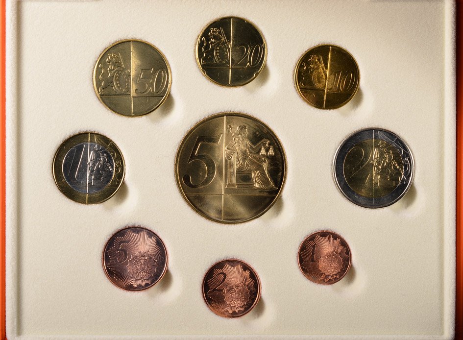 Гернси евронабор из 9 монет (с 5 евро) 2004 пробники, PROBA, в оригинальной коробке, с сертификатом  PROOF 4-3-4-08