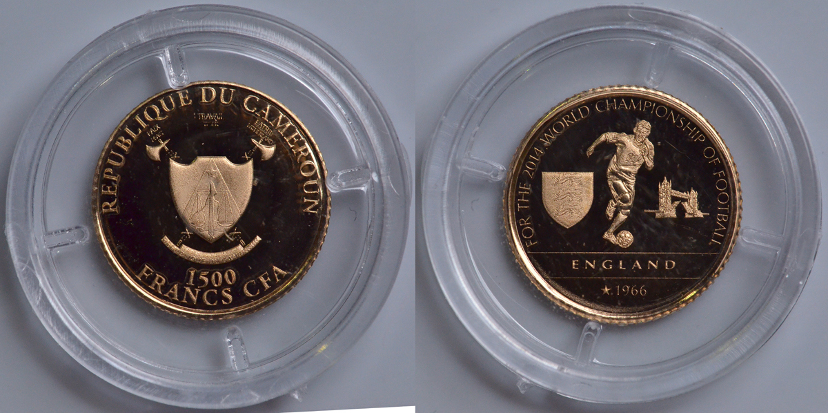 КАМЕРУН 1500 ФРАНКОВ 2014 ЧЕМПИОНАТ МИРА ПО ФУТБОЛУ - 2014, ВЕЛИКОБРИТАНИЯ - ГОДЫ ЧЕМПИОНСТВА, ИГРОК С МЯЧОМ НА ФОНЕ ТАУЭРСКОГО МОСТА KM NEW золото PROOF 00-000-00