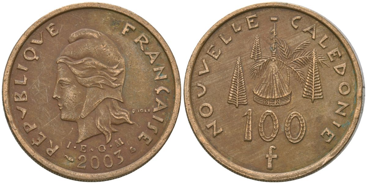 Французская Новая Каледония 100 франков 2003 хижина среди сосен и пальм, (IEOM) KM 15, Schoen 16, Lec 139g никель латунь 4149-331