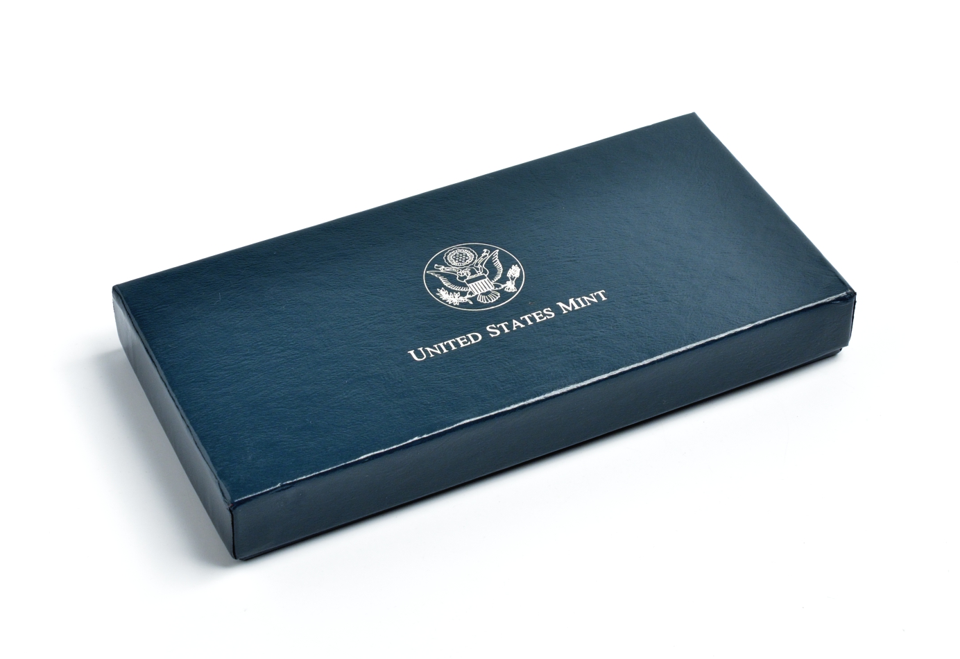 США набор из 3 монет по 1 доллару 1994 серия Ветераны, оригинальная коробка, сертификат KM 250, 251, 252 серебро PROOF 4-5-2-16