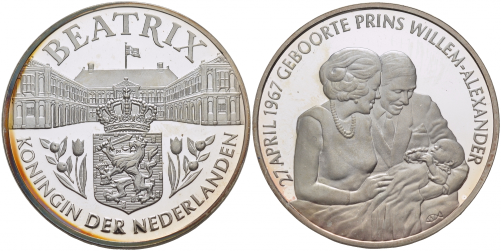 Нидерланды медаль ND КОРОЛЕВА БЕАТРИКС, 27 АПРЕЛЯ 1967 РОЖДЕНИЕ ПРИНЦА ВИЛЛЕМА-АЛЕКСАНДРА, ДИАМЕТР 38,5 ММ., ВЕС 22,12 ГР. серебро PROOF 01-143-44
