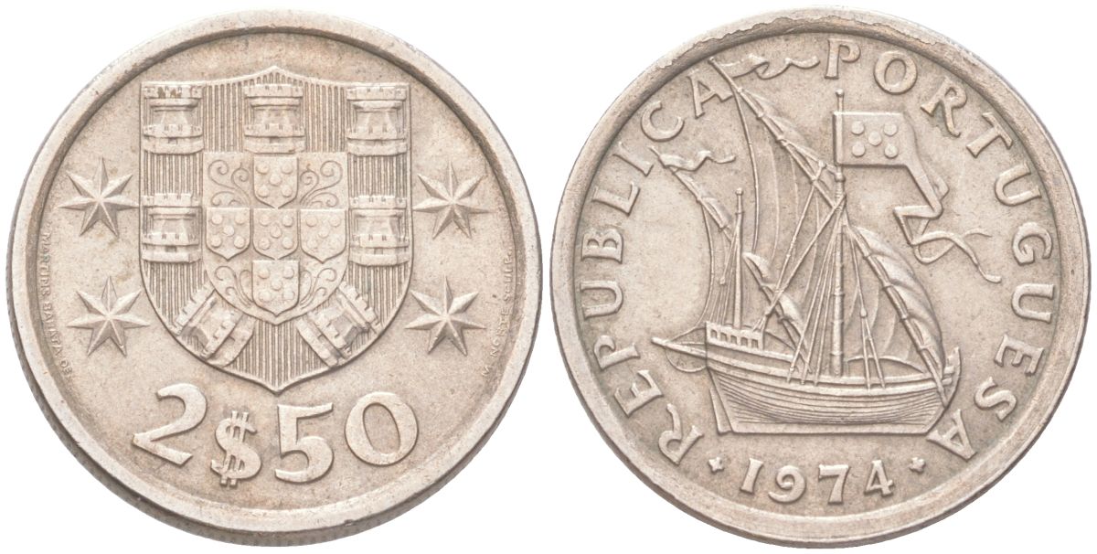 Португалия 2,5 эскудо 1974 KM 590 медно-никель aUNC 4611-924
