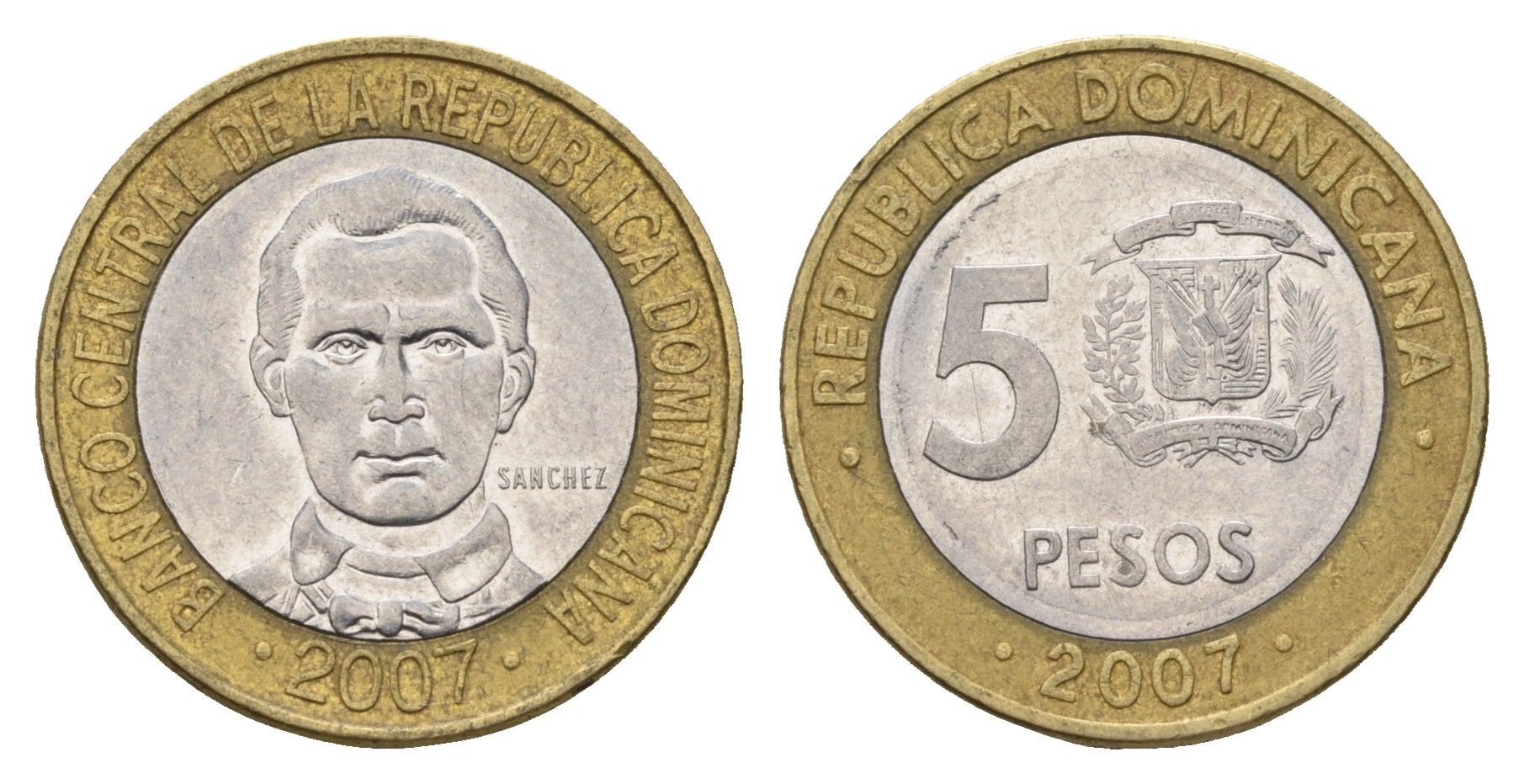 Доминиканская Республика (Доминикана) 5 песо 2007 KM 89 биметалл 4700-1121