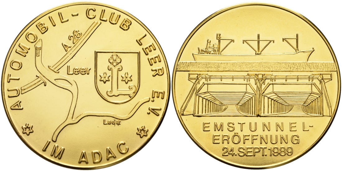 Германия медаль 1989 АВТОМОБИЛЬНОГО КЛУБА ADAC, В ПАМЯТЬ ОТКРЫТИЯ ДВИЖЕНИЯ ПО ПОДВОДНОМУ ТОННЕЛЮ ПОД РЕКОЙ EMS, 24 сентября 1989 года, диаметр 50 мм. жёлтый металл 05-139-22