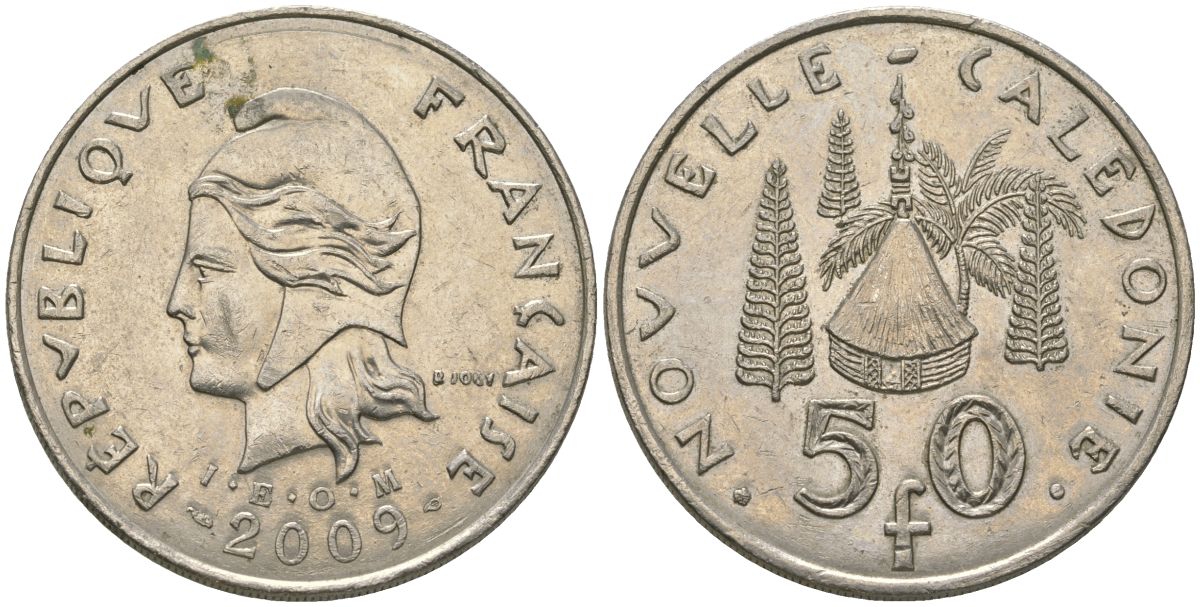 Французская Новая Каледония 50 франков 2009 хижина среди сосен и пальм, (IEOM) KM 13a, Schoen 15a, Lec 128i медно-никель 115-533