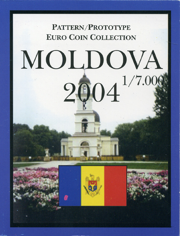 Молдавия набор из 8 монет 2004 европробники, в оригинальном картонном буклете, тираж 7000 экз. 00-00