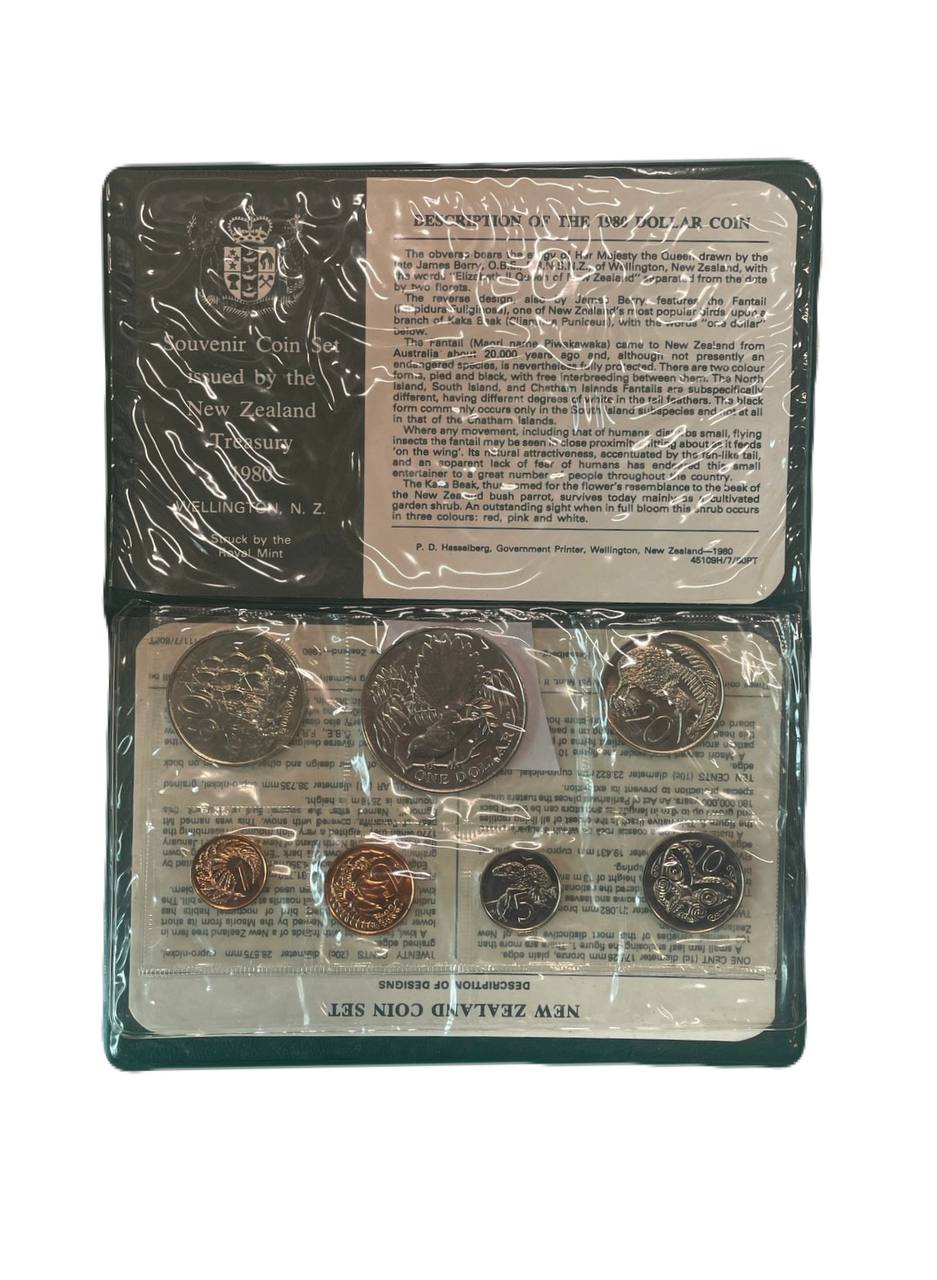 Новая Зеландия набор из 7 монет (1, 2, 5, 10, 20 и 50 центов; 1 доллар) 1980 в оригинальной упаковке KM 31, 32, 34, 36, 37, 41 и 49 BU 2-5-1-18
