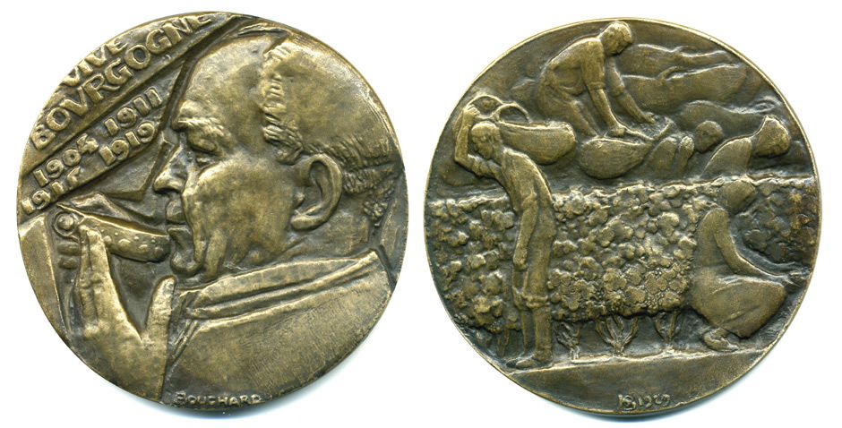 ФРАНЦИЯ МЕДАЛЬ 1919 ДА ЗДРАВСТВУЕТ БУРГУНДИЯ, УРОЖАИ ВИНА 1904, 1911, 1915, 1919 110 мм, около 500 гр бронза 15-2-7