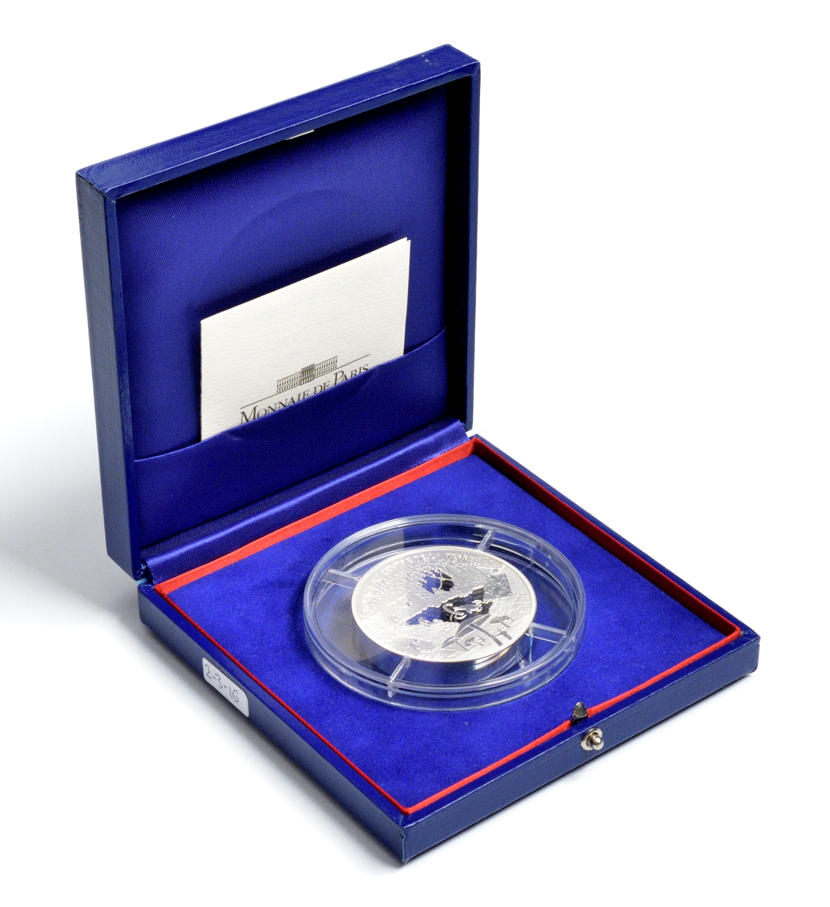 Франция 20 евро 2006 Жюль Верн Путешествие к центру земли 155 гр. серебро PROOF 00-000-00