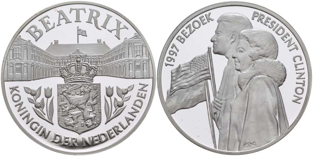 Нидерланды медаль ND королева Беатрикс, 1997 год визит президента Билла Клинтона, диаметр 38,5 мм., вес 22,12 гр.  серебро  PROOF  1078-6-42
