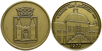 НИДЕРЛАНДЫ МЕДАЛЬ 1977 HOFJE VAN AERDEN латунь 00-00