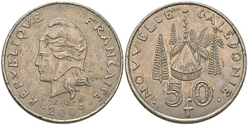 Французская Новая Каледония 50 франков 2009 хижина среди сосен и пальм, (IEOM) KM 13a, Schoen 15a, Lec 128i медно-никель 115-936