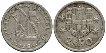 Португалия 2,5 эскудо 1966 парусник KM 590 медно-никель 4576-1259