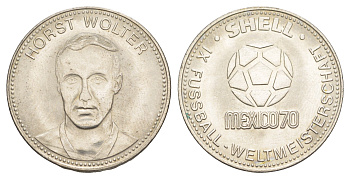 Германия жетон Shell - Чемпионат мира по футболу 1970 года - сборная Германии - Хорст Вольтер 1970 диаметр 29,6 мм, вес 9,6 гр сталь плакированная никелем 4175-553