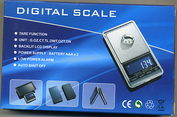 Весы карманные цифровые до 300 грамм, точность измерения - 0,01 гр.