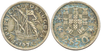 ПОРТУГАЛИЯ 2,5 ЭСКУДО 1974 ПАРУСНИК KM 590 медно-никель 4523-1054