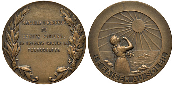 ФРАНЦИЯ МЕДАЛЬ ND ПОЦЕЛУЙ СОЛНЦУ, ПОЧЕТНАЯ МЕДАЛЬ НАЦИОНАЛЬНОГО КОМИТЕТА ПО БОРЬБЕ С ТУБЕРКУЛЕЗОМ, ДИАМЕТР 49,5 ММ. ВЕС 53,3 ГР. бронза 1093-5-43