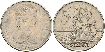 Новая Зеландия 50 центов 1984 Елизавета II (1952-2022), парусник Индевор KM 37.1 медно-никель    4364-3842