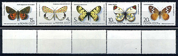 СССР набор из 5 марок (4, 5, 10, 15 и 20 копеек) 1986 Красная книга СССР: бабочки - медведица красноточечная, зеринтия кавказская, зорька зегрис, лента орденская малиновая, сатир бишоффа Загорский 5636, 5637, 5638, 5639 и 5640    марка с оригинальным клее