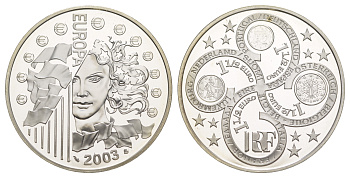 Франция 1 1/2 евро 2003 первая годовщина введения евро, в оригинальной коробке, сертификат KM 1338 серебро  PROOF  1-6-4-32