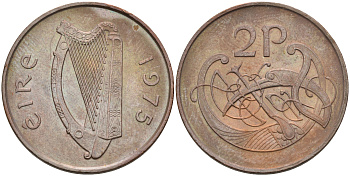 ИРЛАНДИЯ 2 ПЕНСА 1975 ВИНЬЕТКА В ВИДЕ СТИЛИЗОВАННОЙ ПТИЦЫ ИЗ ВТОРОЙ БИБЛИИ КАРЛА II ЛЫСОГО KM 21 бронза 4592-242