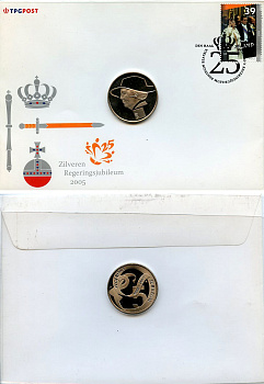 Нидерланды медаль "юбилей правления Королквы Беатрикс 1980-2005" 2005 в оригинальном конверте, с маркой, первый день гашения медно-никель BU 4-3-8-21