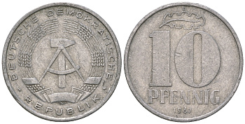 ГДР 10 пфеннигов 1967 А KM 10 алюминий 3459-651