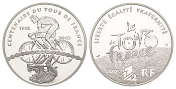 Франция 1 1/2 евро 2003 100 лет велогонкам Тур де Франс, велосипедист и его отражение, в оригинальной коробке, сертификат KM 1321 серебро  PROOF  1-6-4-63