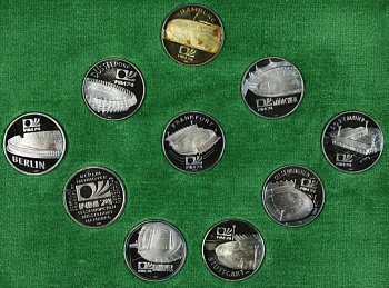 ФРГ набор из 10 медалей 1974 футбол Германия, стадионы серебро PROOF 7-1-17