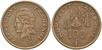 Французская Новая Каледония 100 франков 2003 хижина среди сосен и пальм, (IEOM) KM 15, Schoen 16, Lec 139g никель латунь 4149-336