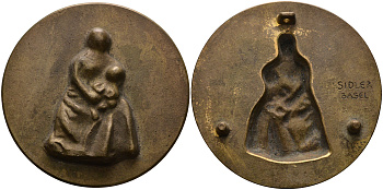 Швейцария медаль ND материнство, мать с ребенком на руках, 77,5 мм. вес 114,4 гр. бронза 8-1-04-28