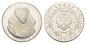 Нидерланды медаль из серии история Нидерландов - Луиза де Колиньи - супруга Вильгельма Оранского первая половина XX века Veniat Regnum Tuum (Да придет Царствие Твое), диаметр 25 мм, вес 7,3 гр серебро PROOF 4671-1053