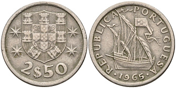Португалия 2,5 эскудо 1965 парусник KM 590 медно-никель 4152-612