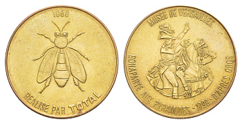 Франция жетон к 200-летию со дня рождения Наполеона-Бонапарта "Музей Версаля - Пирамиды Бонапарта" 1969 компания Total, диаметр 25,8 мм, вес 5 гр железо плакированная латунью UNC 4637-521