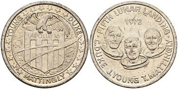 США жетон ND Аполлон 16, пятая высадка людей на Луну, C. Duke, J.Young, T.Mattingly, диаметр 26 мм. белый металл 4572-745