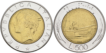 Италия 500 лир 1982 R, Квиринальский дворец в Риме KM 111 биметалл 4116-431