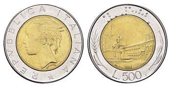 Италия 500 лир 1983 R, Квиринальский дворец в Риме KM 111 биметалл 4704-943