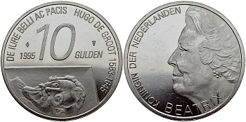 Нидерланды 10 гульденов 1995 300 лет со дня смерти Хьюго Грута, королева Беатрикс KM 220 серебро 1524-932