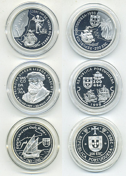 ПОРТУГАЛИЯ НЕПОЛНЫЙ НАБОР ИЗ 3 МОНЕТ ПО 200 ЭСКУДО 1998 СЕРИЯ IX, ВАСКО ДЕ ГАММА И ПУТЬ В ИНДИЮ, В ОРИГИНАЛЬНОЙ КОРОБКЕ, С СЕРТИФИКАТОМ KM 709а, 710а, 711а серебро PROOF 5-1-9