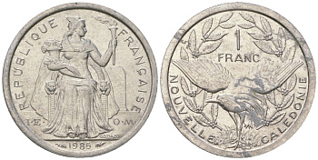 Французская Новая Каледония 1 франк 1985 птица кагу, (IEOM) KM 10, Schoen 10, Lec 47 алюминий 51-3511