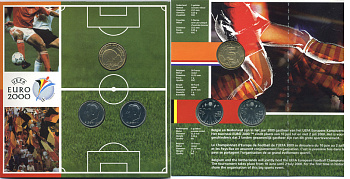 Бельгия набор из 3 монет + жетон 2000 Belgie-Belgique + 5 гульденов Нидерланды 2000 год, чемпионат мира по футболу, FIFA, в оригинальном картонном буклете KM PS 7 PROOF 1-4-2-12