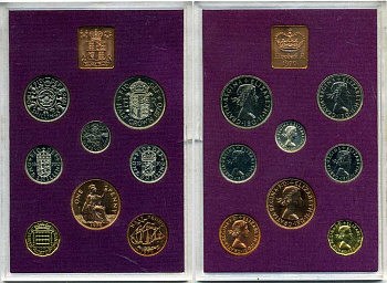 Великобритания набор из 8 монет + жетон монетного двора 1970 в оригинальной пластиковой упаковке KM PS 26 PROOF 3-6-4-13